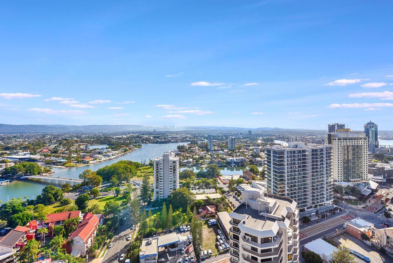 Surfers Century Oceanside Apartments Gold Coast Dış mekan fotoğraf