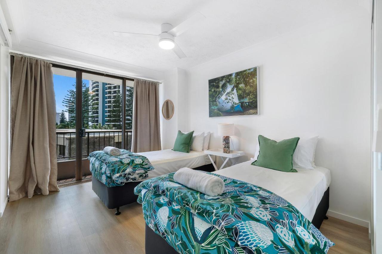 Surfers Century Oceanside Apartments Gold Coast Dış mekan fotoğraf