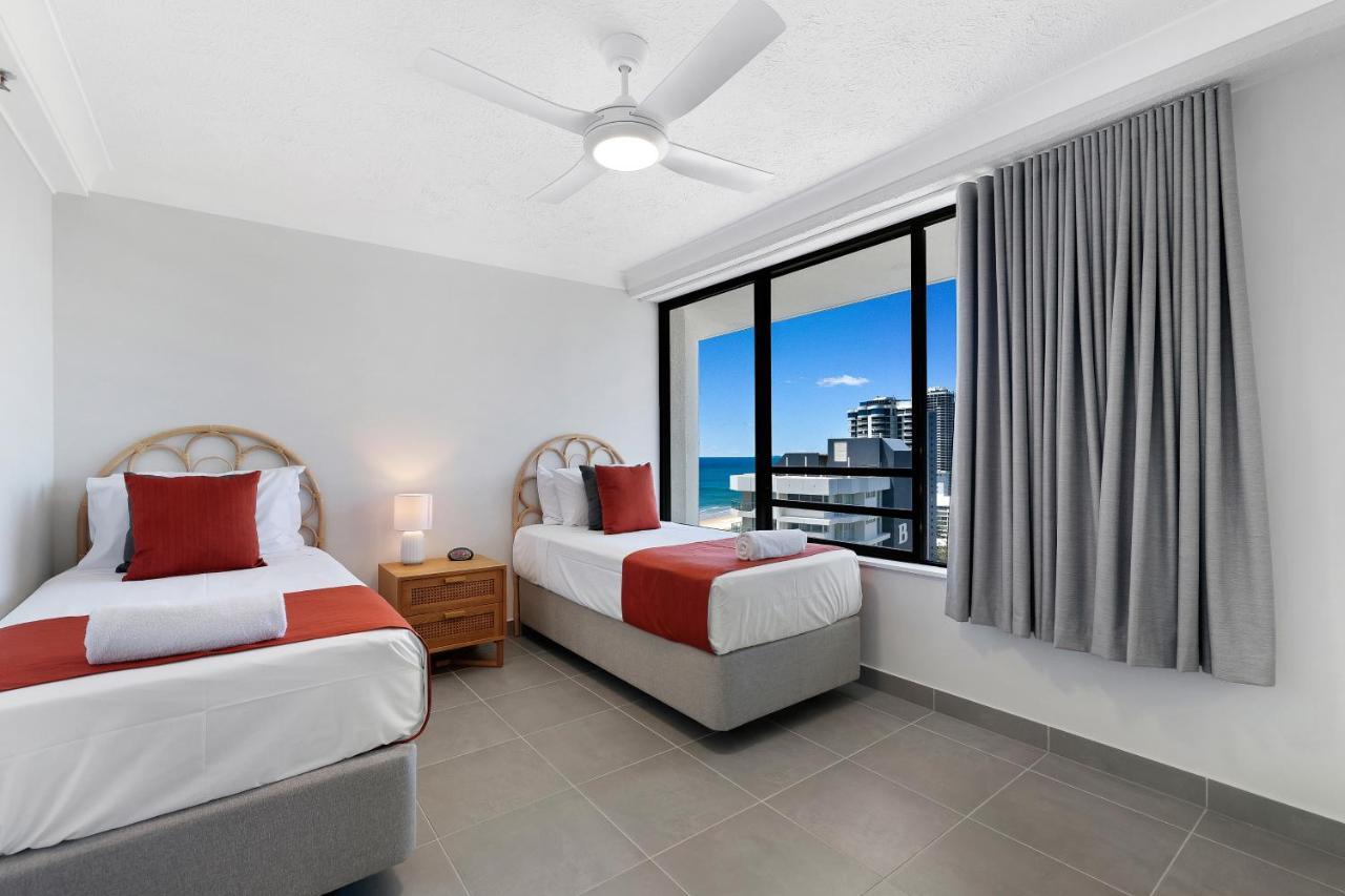 Surfers Century Oceanside Apartments Gold Coast Dış mekan fotoğraf