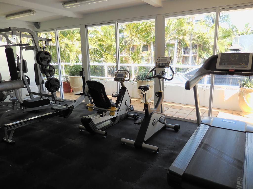 Surfers Century Oceanside Apartments Gold Coast Dış mekan fotoğraf