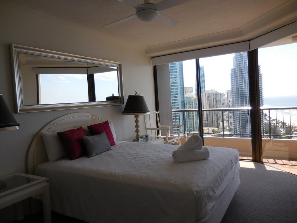 Surfers Century Oceanside Apartments Gold Coast Dış mekan fotoğraf